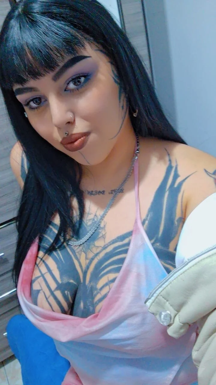 XXX Porn Photo of Nude Marlbolo_Rojo01 48