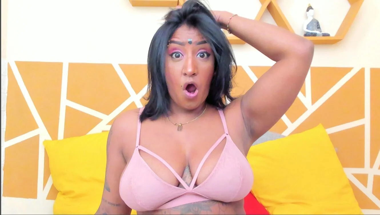 XXX Porn Photo of Nude LadyNahir 103