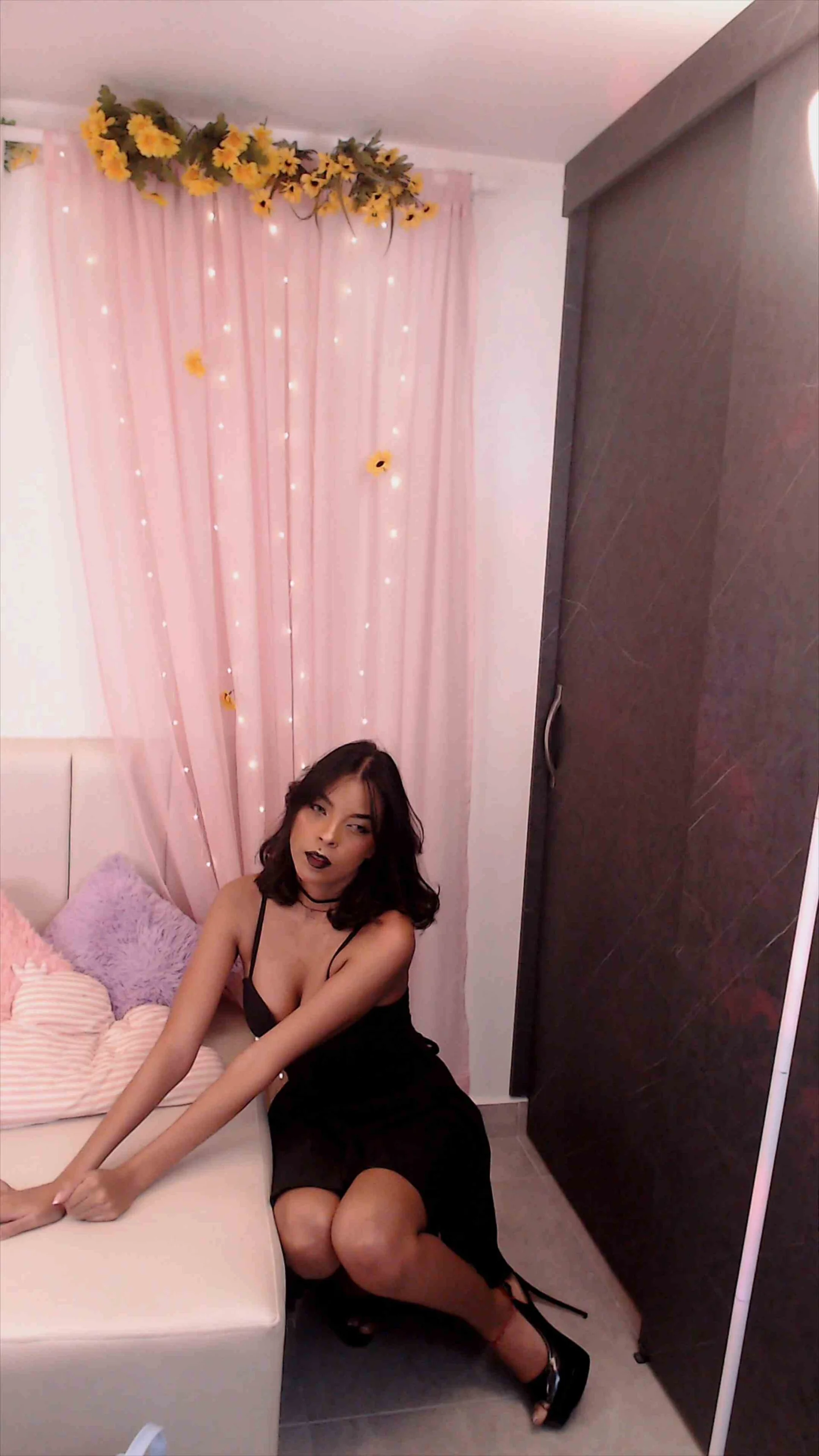 XXX Porn Photo of Nude Hannahs_Napit 51