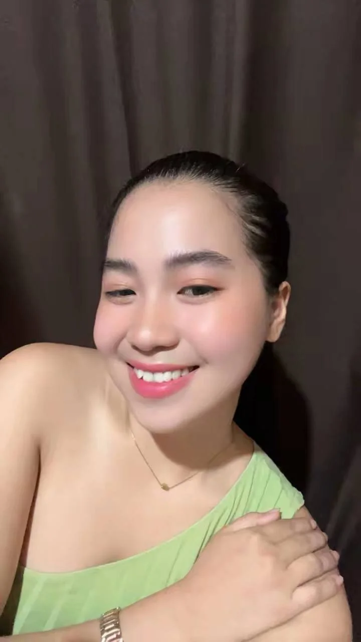 XXX Porn Photo of Nude RegineNatera 3