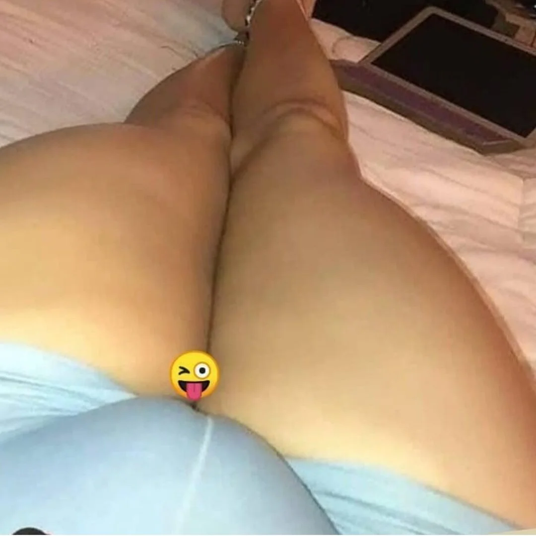 XXX Porn Photo of Nude Loly_mor 1