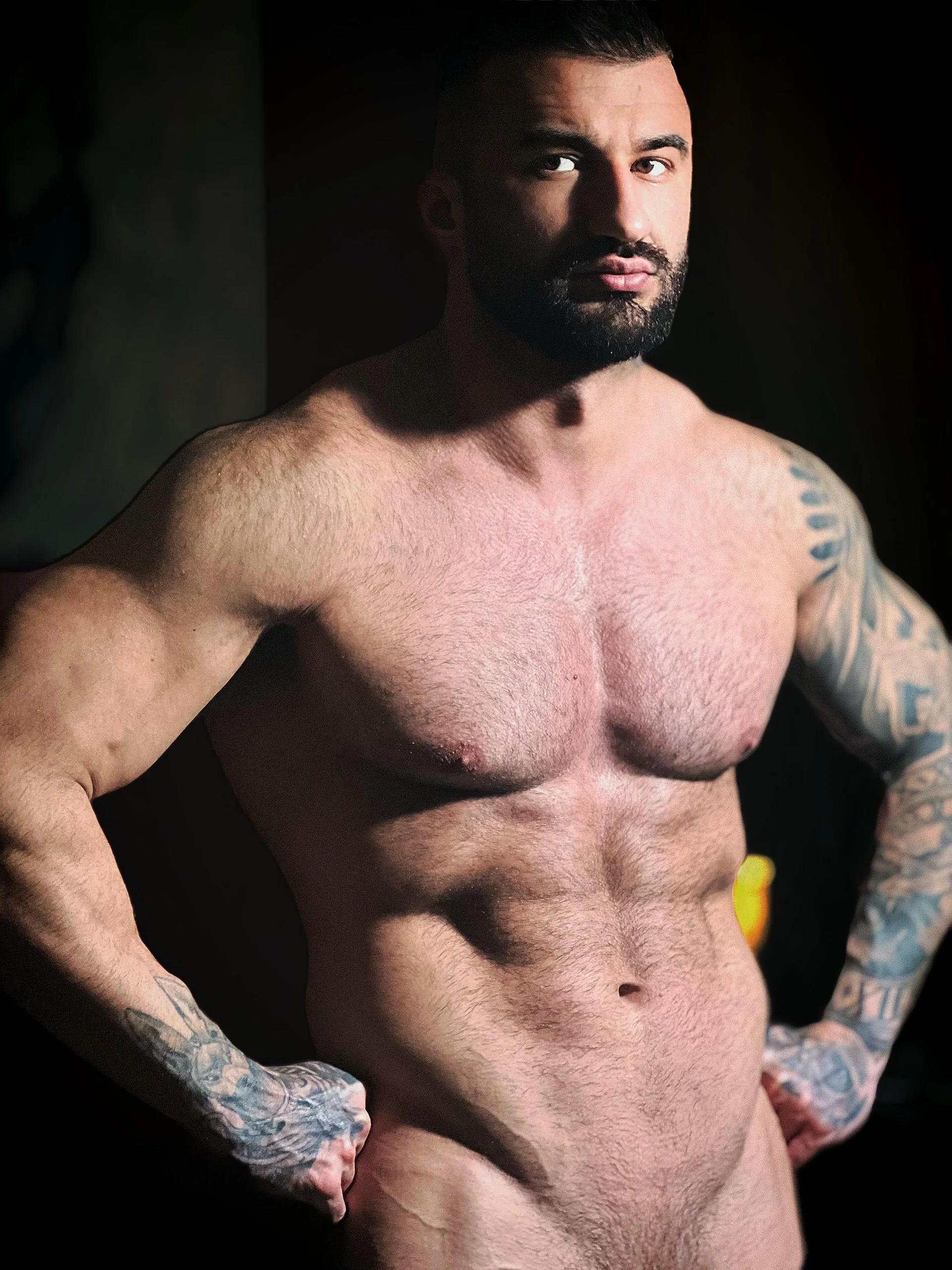 XXX Porn Photo of Nude MuscleJohn 9