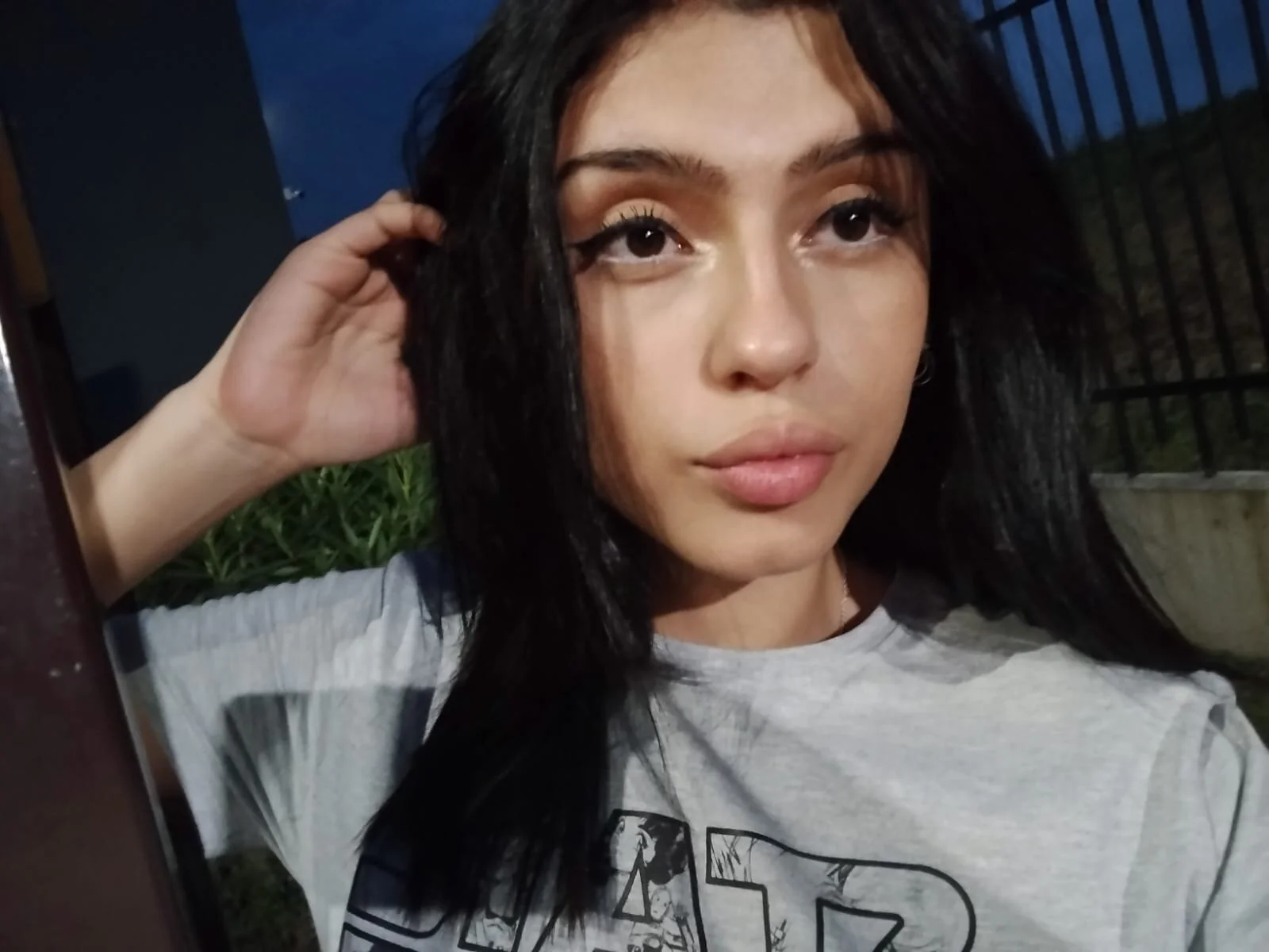XXX Porn Photo of Nude NAOMI_SHAW 2