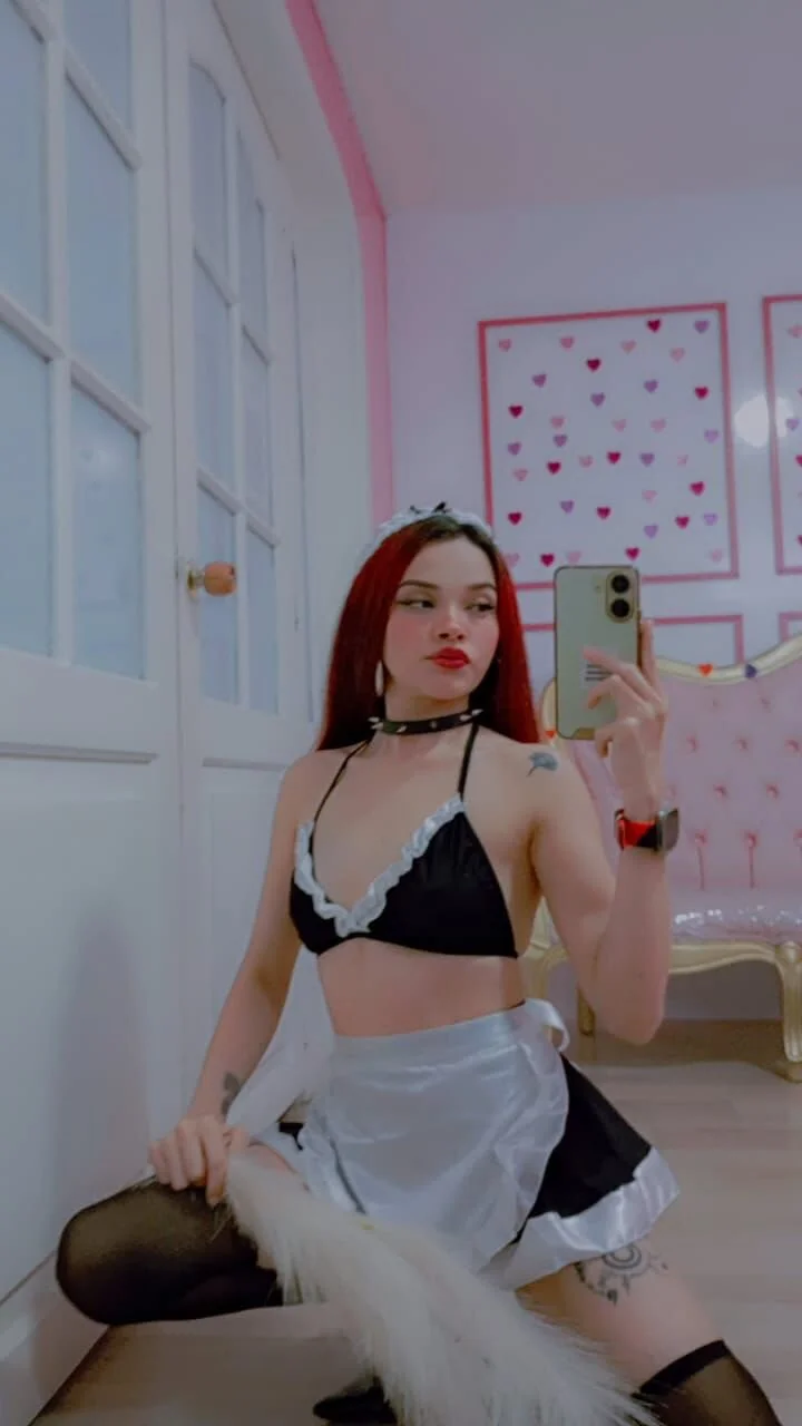 XXX Porn Photo of Nude aurora_petitee 1