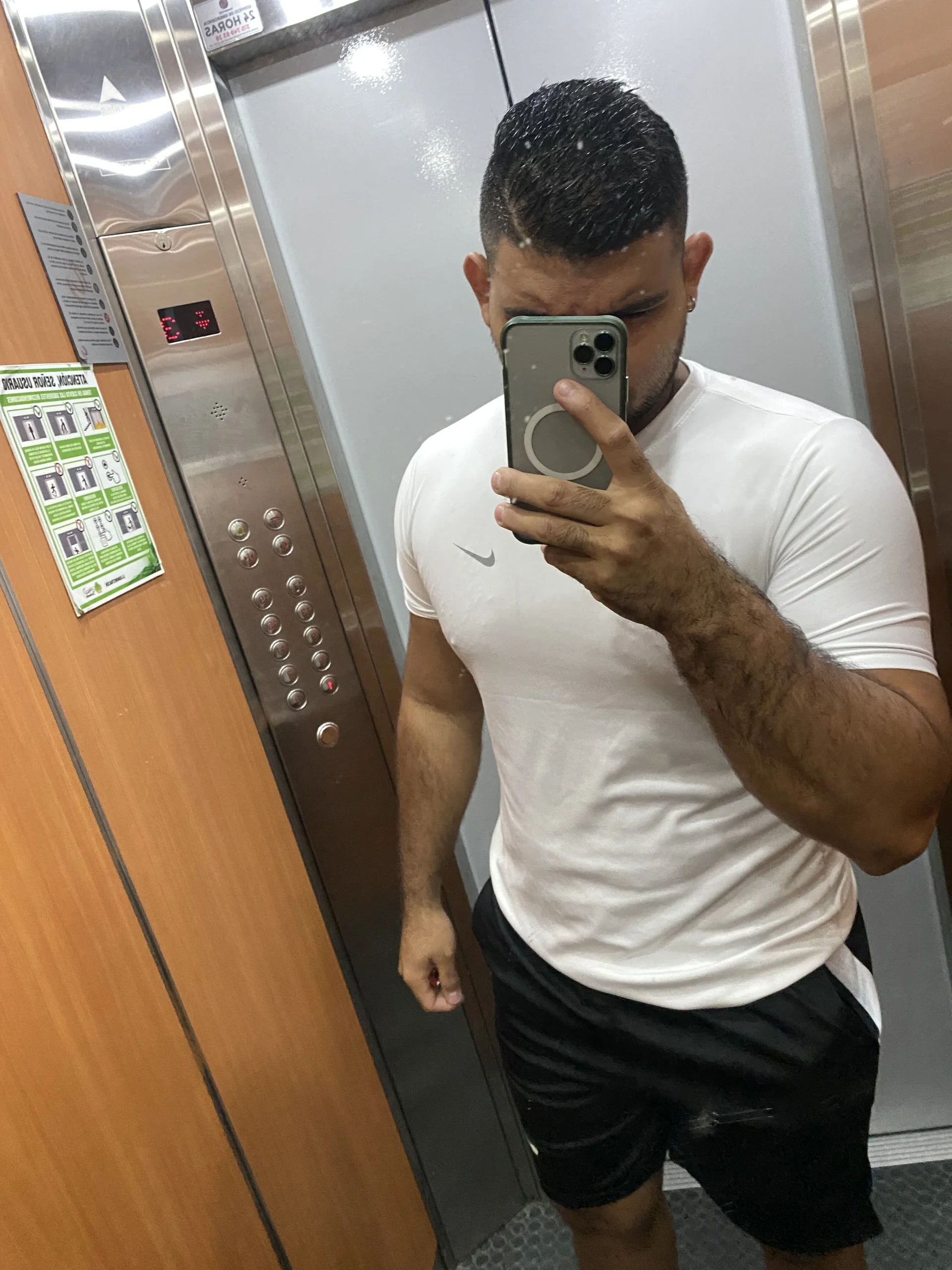XXX Porn Photo of Nude ander_folder 3