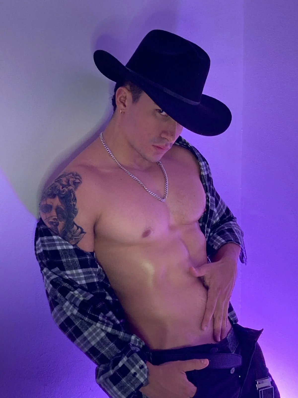 XXX Porn Photo of Nude Brad_Summer 79