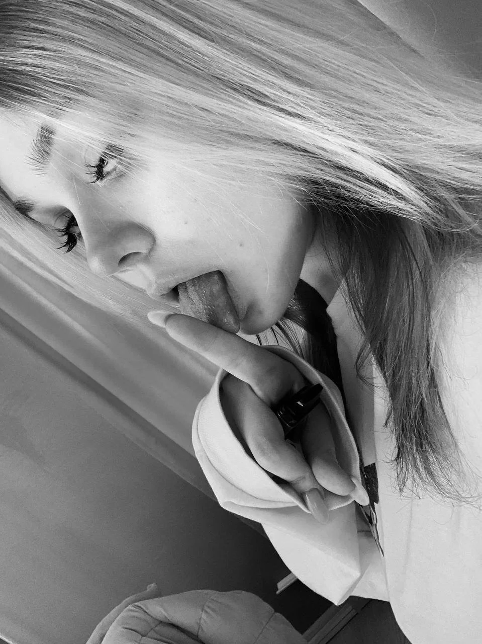 XXX Porn Photo of Nude AmoraEverett 2
