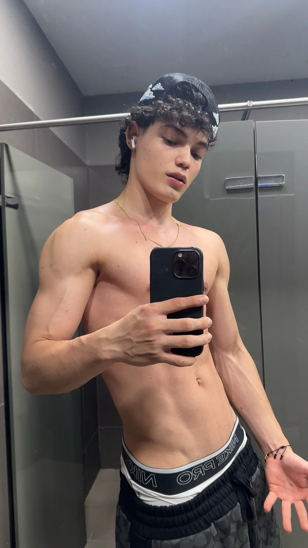 XXX Porn Photo of Nude Max_cortes1 28