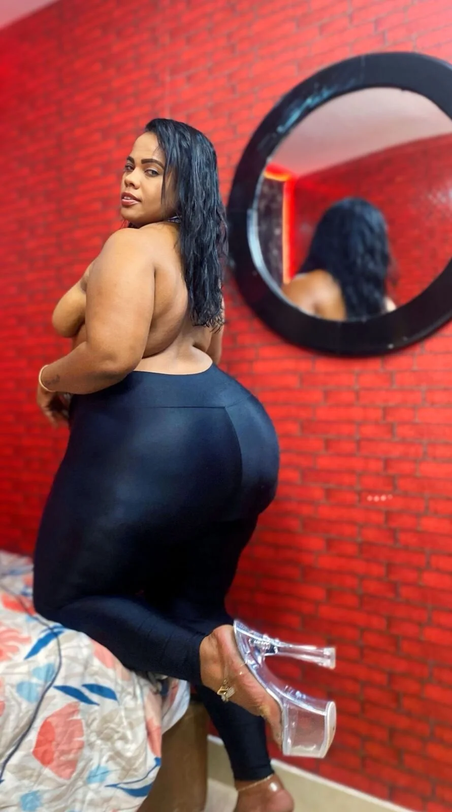 XXX Porn Photo of Nude WALESKABBW_ASS 163