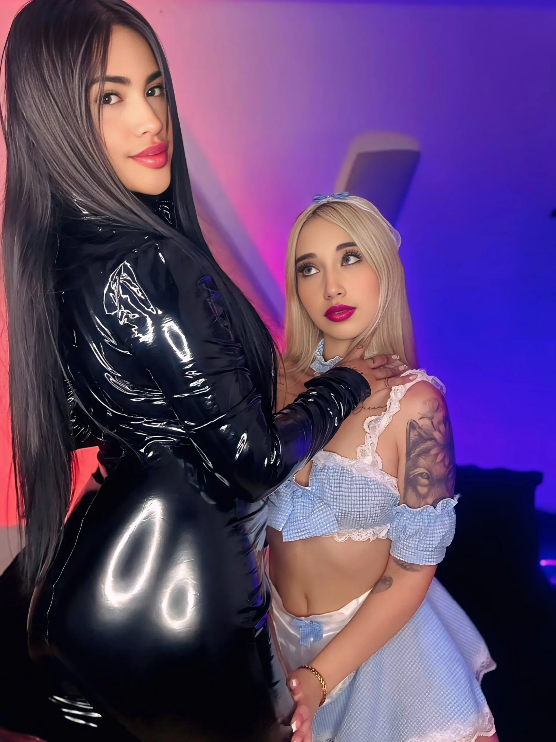 XXX Porn Photo of Nude Red_Lipsduo_ 1