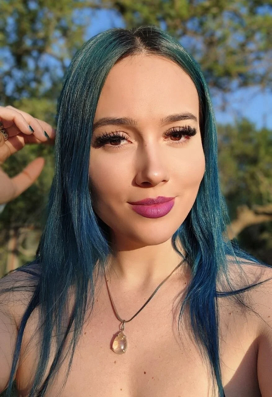 XXX Porn Photo of Nude AZULFOX69 3