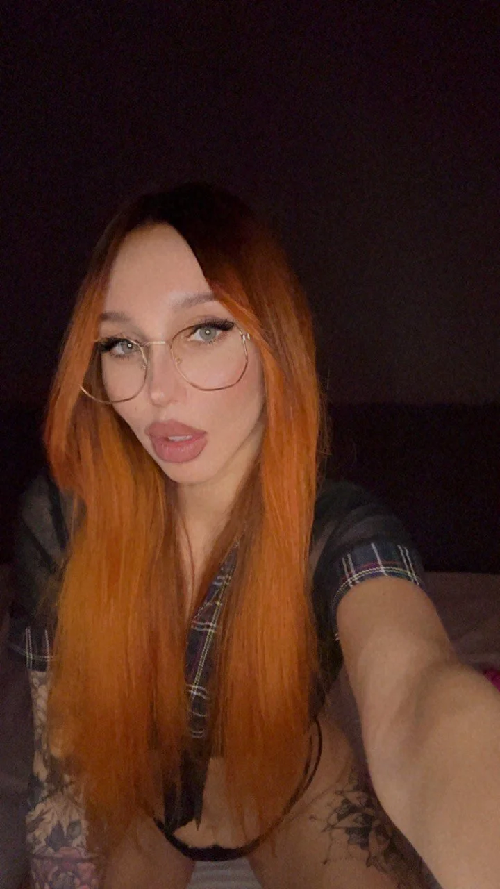 XXX Porn Photo of Nude Velvet-Vexel 9
