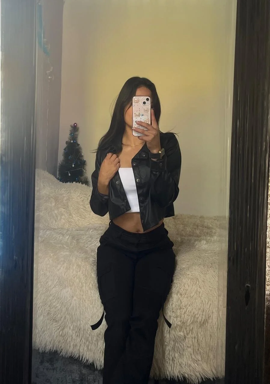 XXX Porn Photo of Nude Im_letty 1