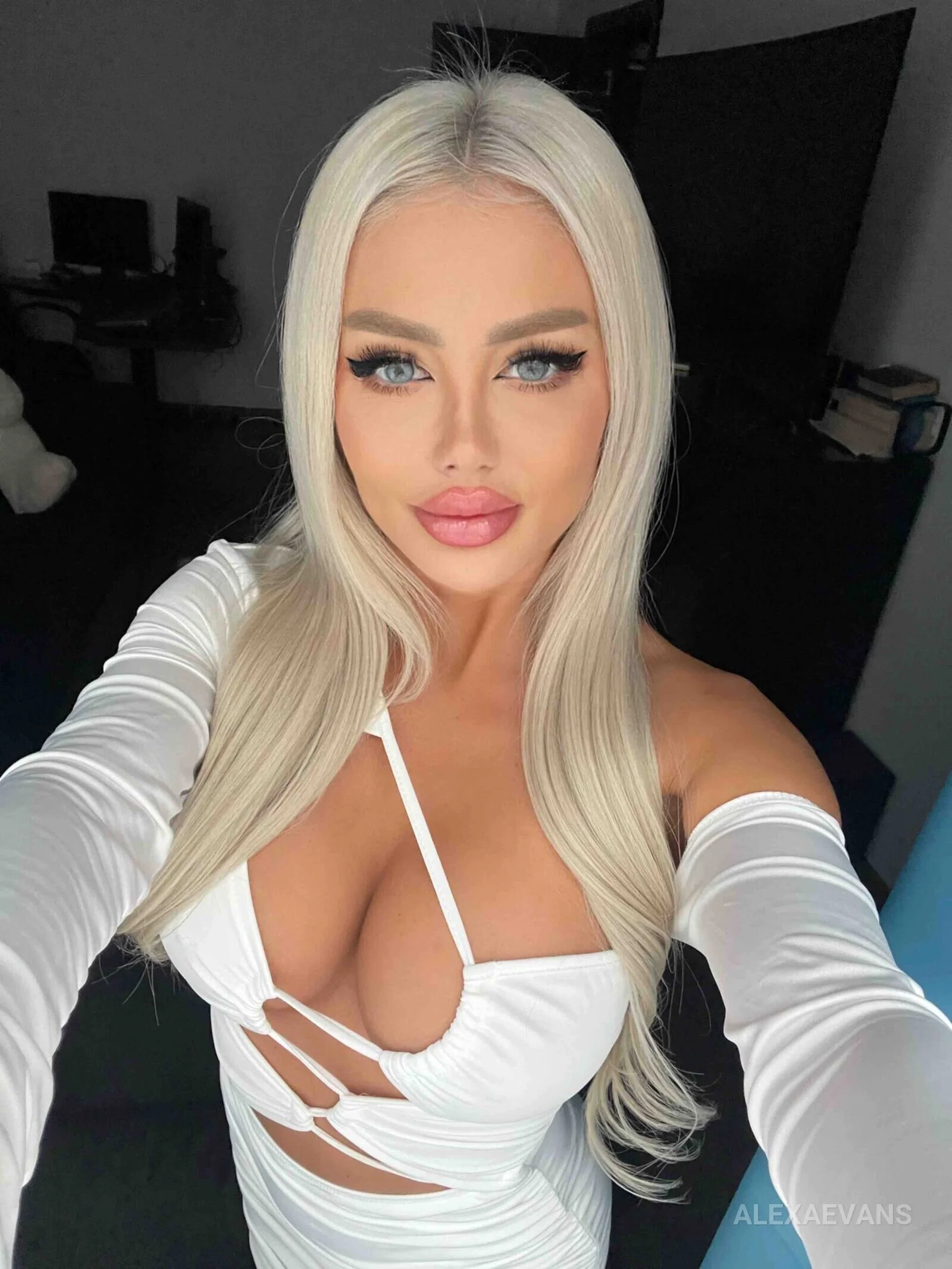 XXX Porn Photo of Nude AlexaFaye 58