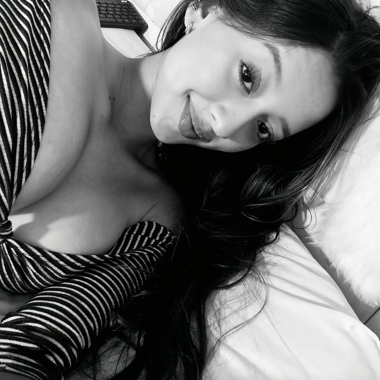 XXX Porn Photo of Nude EmmiHops 10