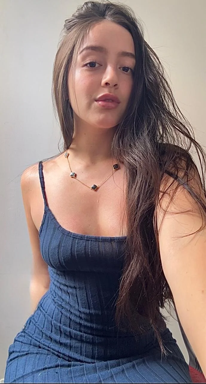 XXX Porn Photo of Nude adelinewhite1 5