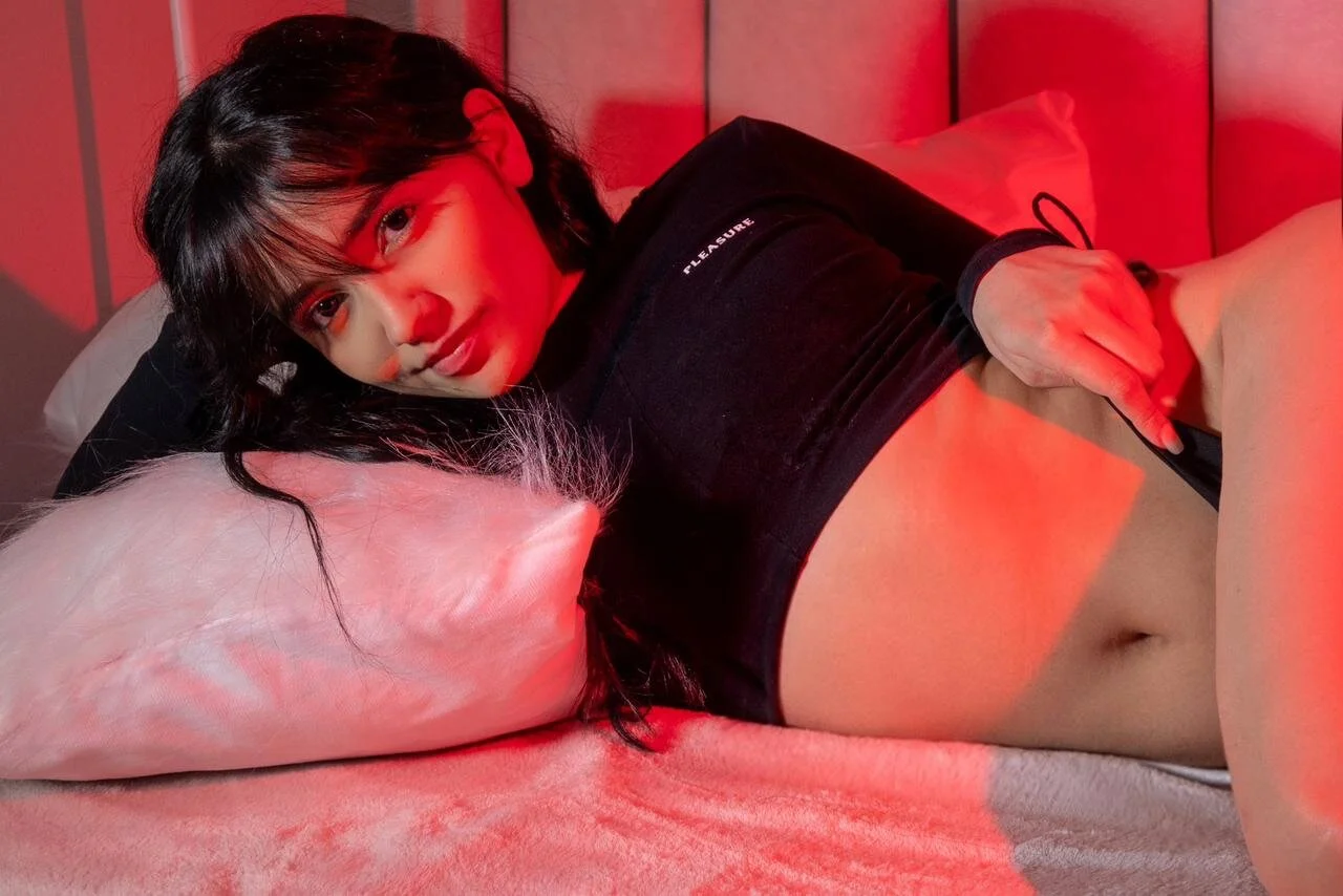 XXX Porn Photo of Nude your_alina18 8