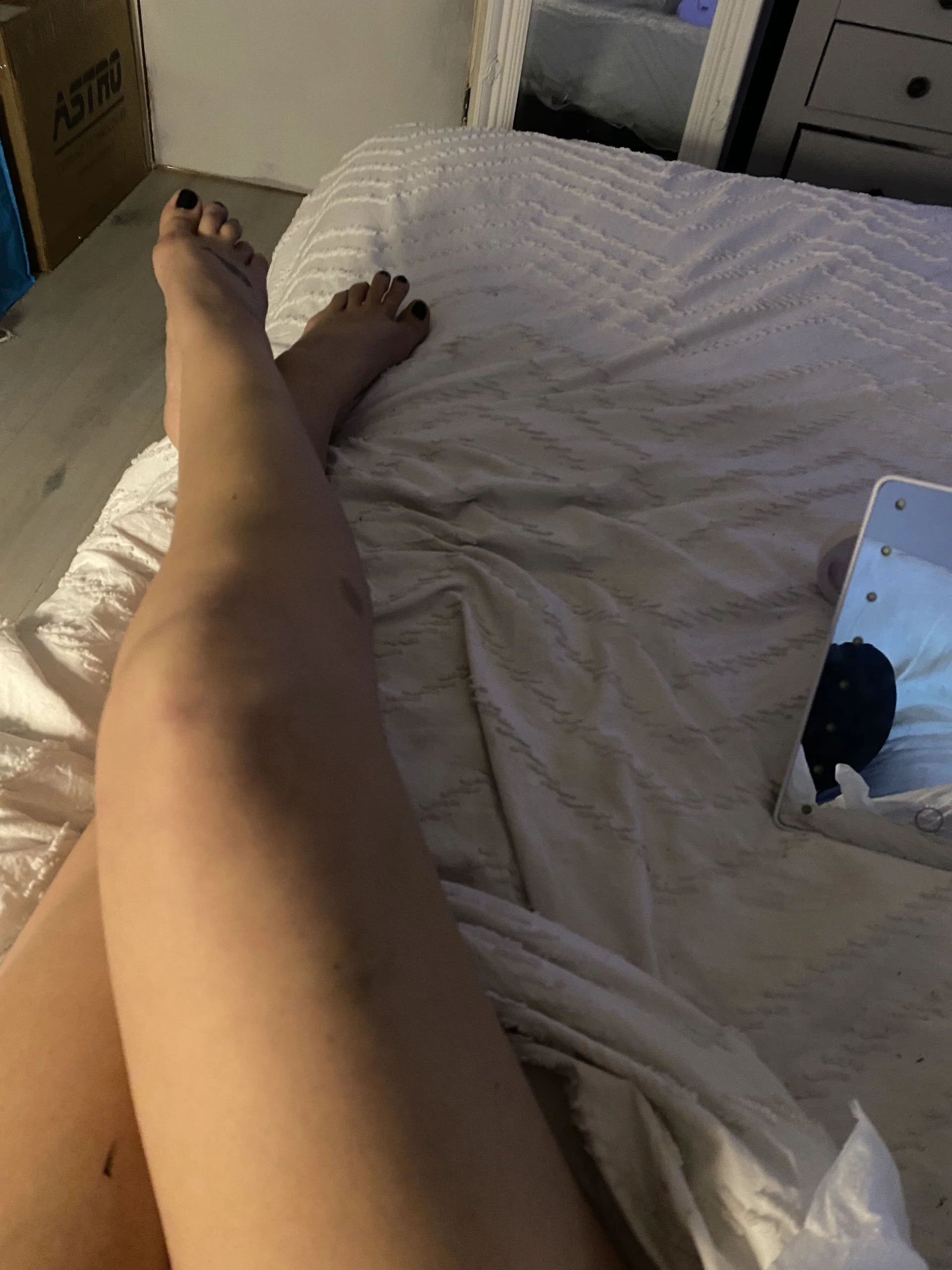 XXX Porn Photo of Nude Fiesty_findom40 3