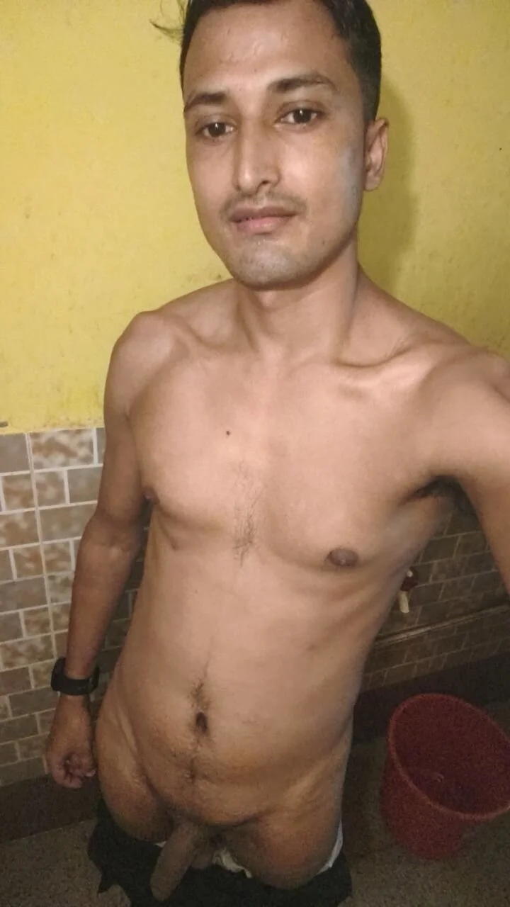 XXX Porn Photo of Nude NAVINUKhot_boy 1