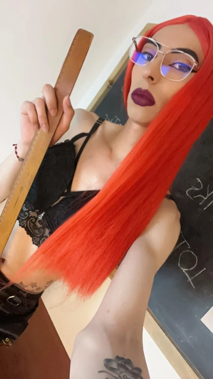 XXX Porn Photo of Nude DOMINANT_TEACHER_KAROL 6