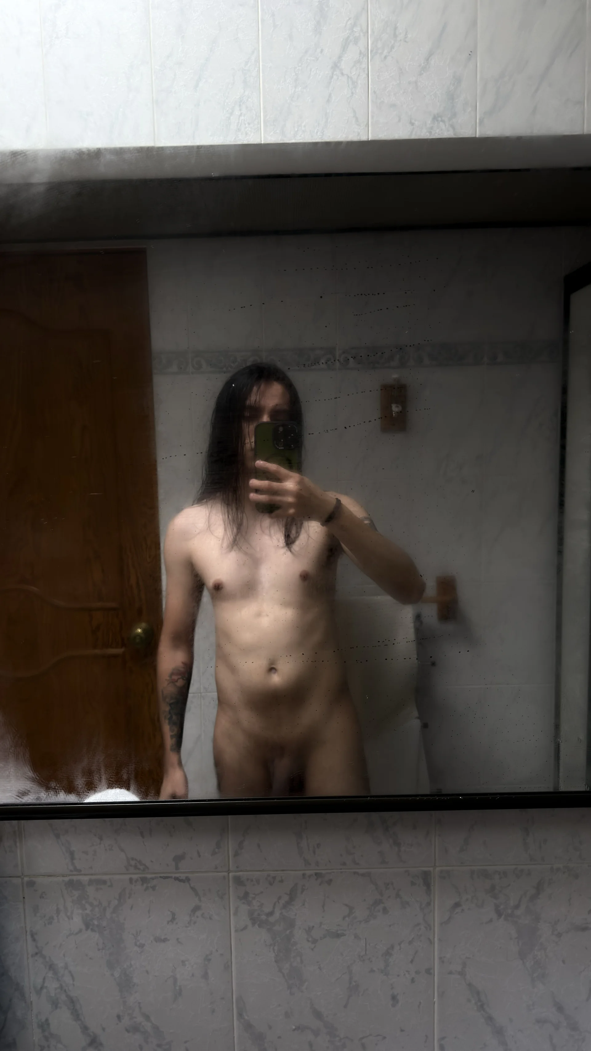 XXX Porn Photo of Nude SanPepeGrillo98 1
