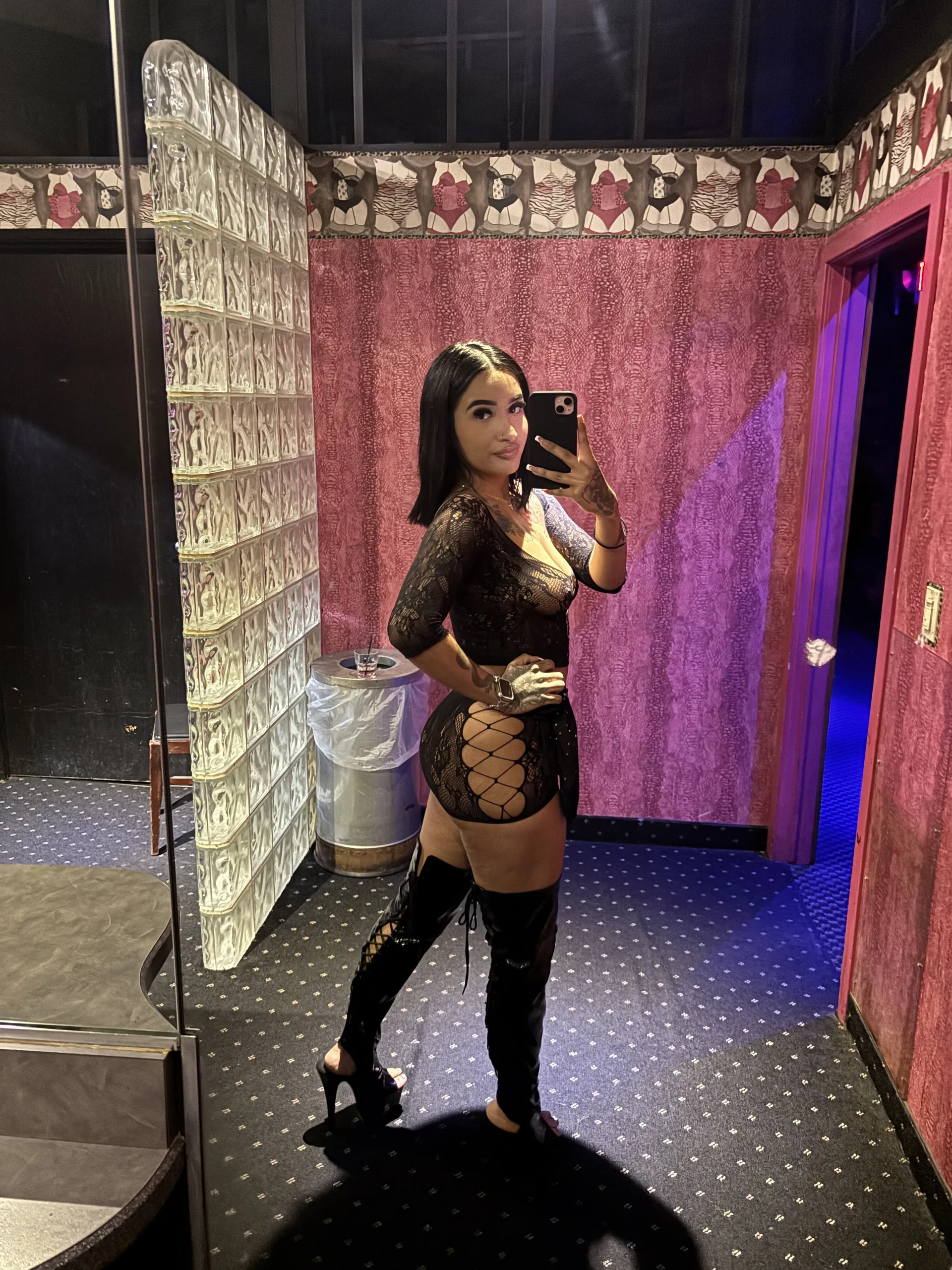 XXX Porn Photo of Nude latinadollxo 11