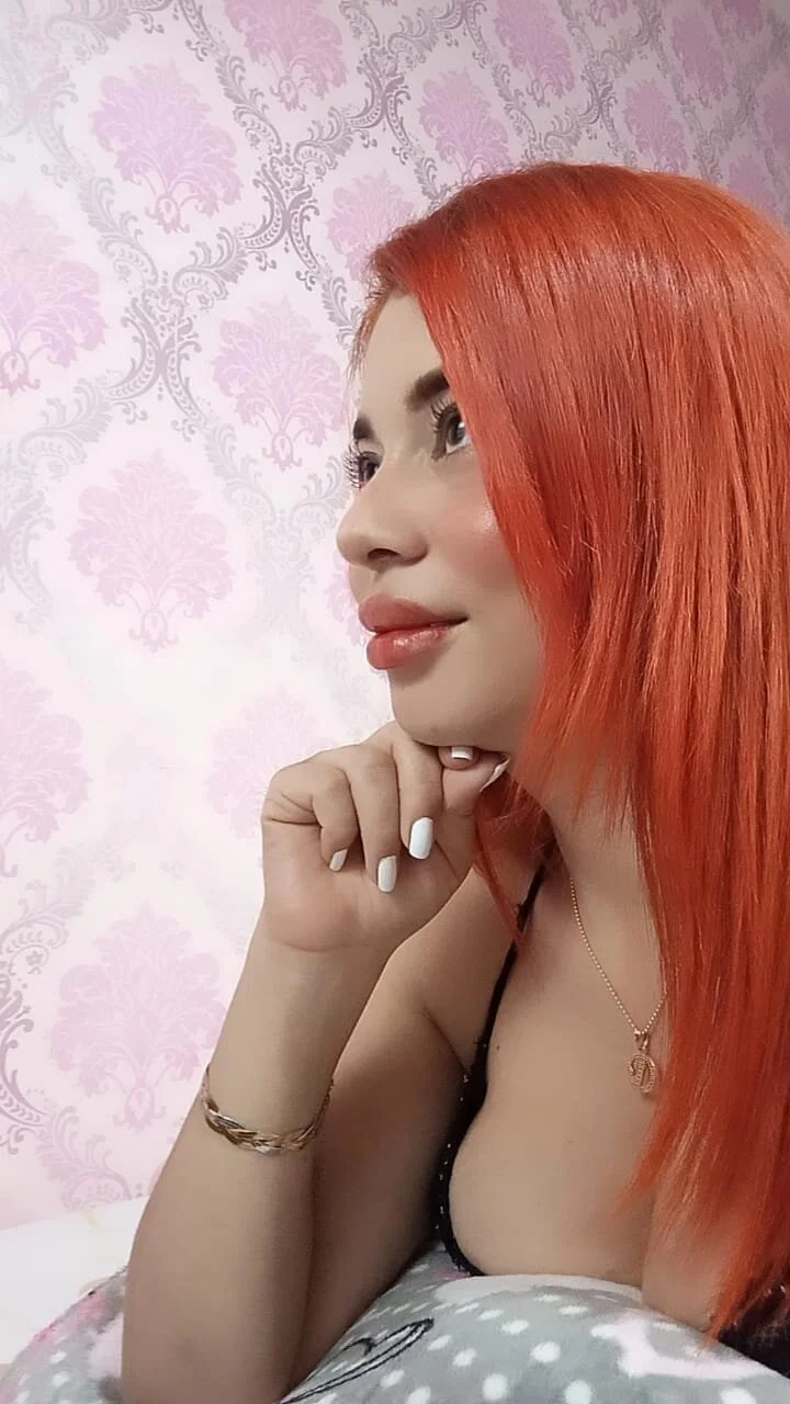 XXX Porn Photo of Nude amberthomson_cm 18