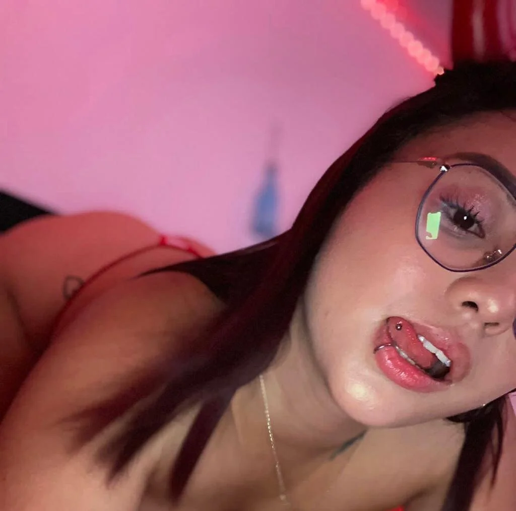 XXX Porn Photo of Nude Sweet_Coral_ 10