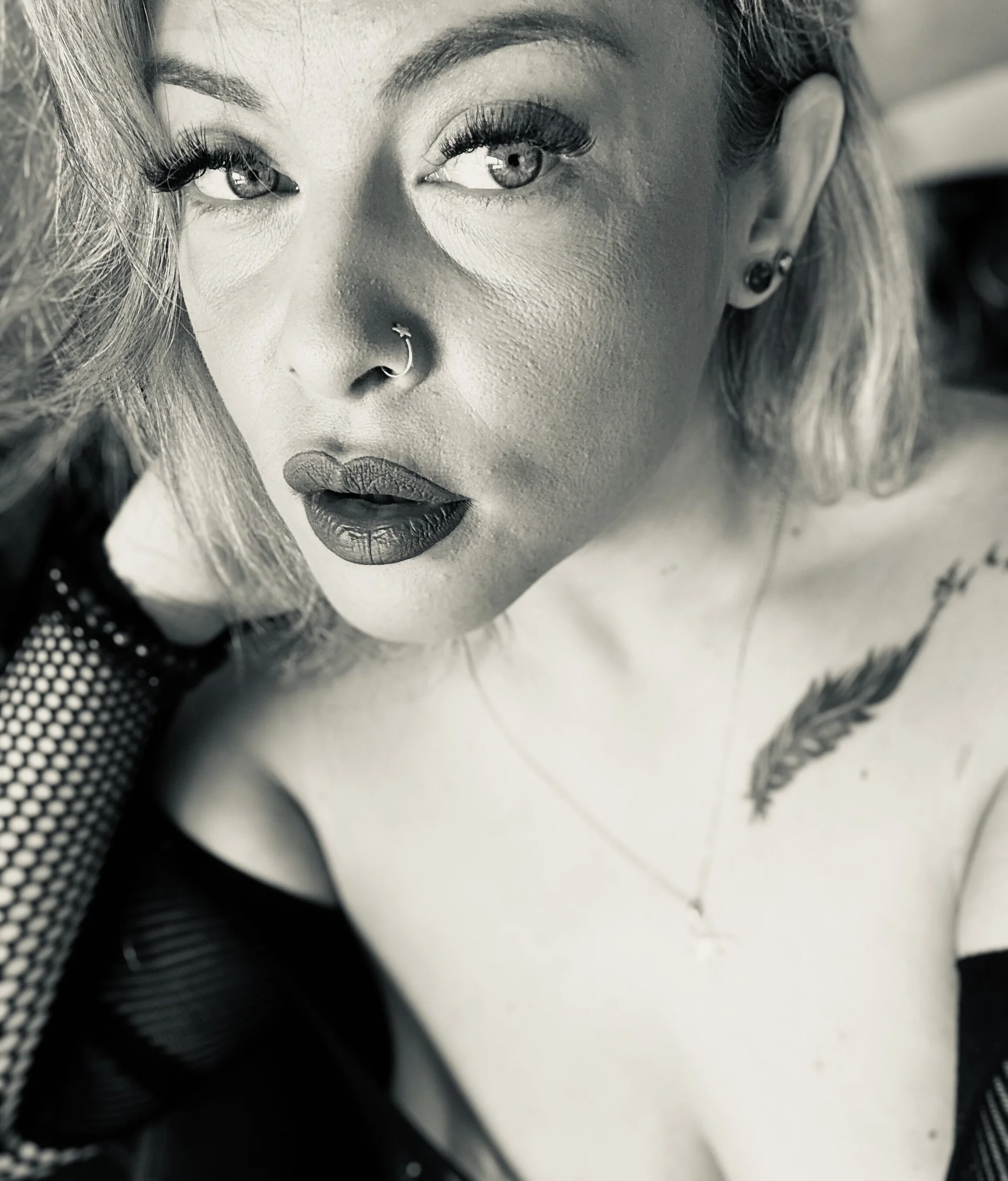 XXX Porn Photo of Nude ZoeMesmerizee 752