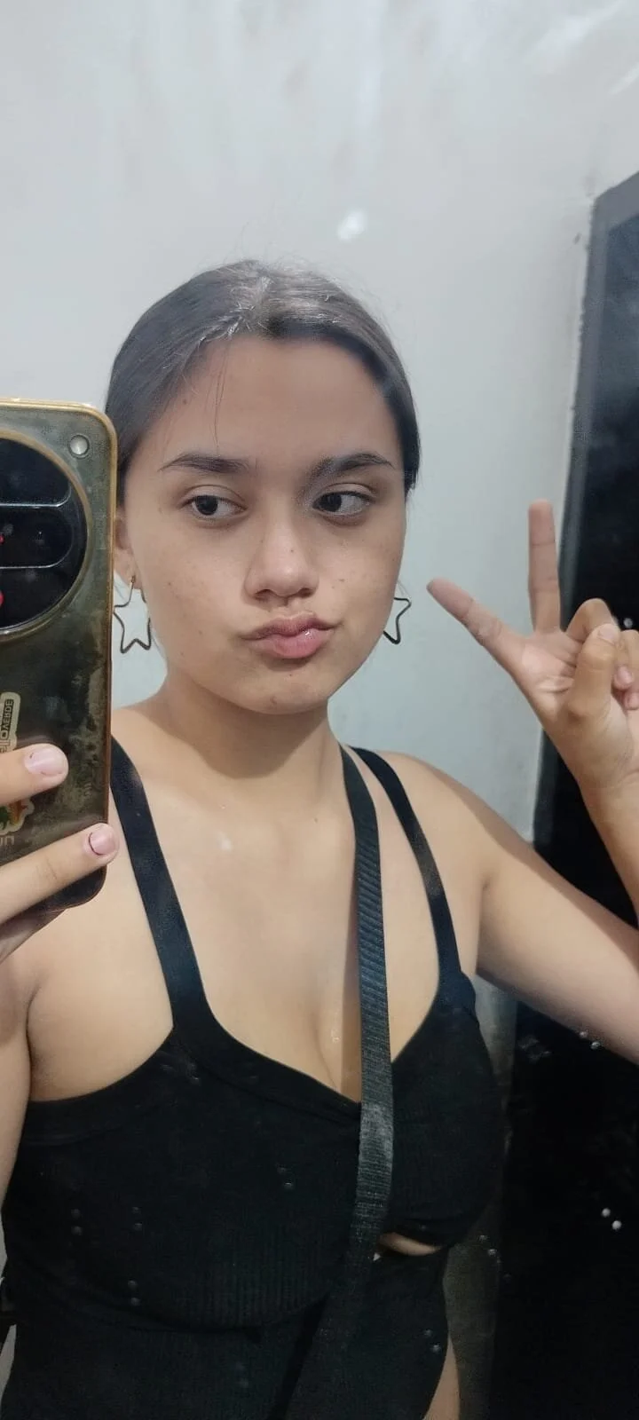 XXX Porn Photo of Nude SheisPink 3