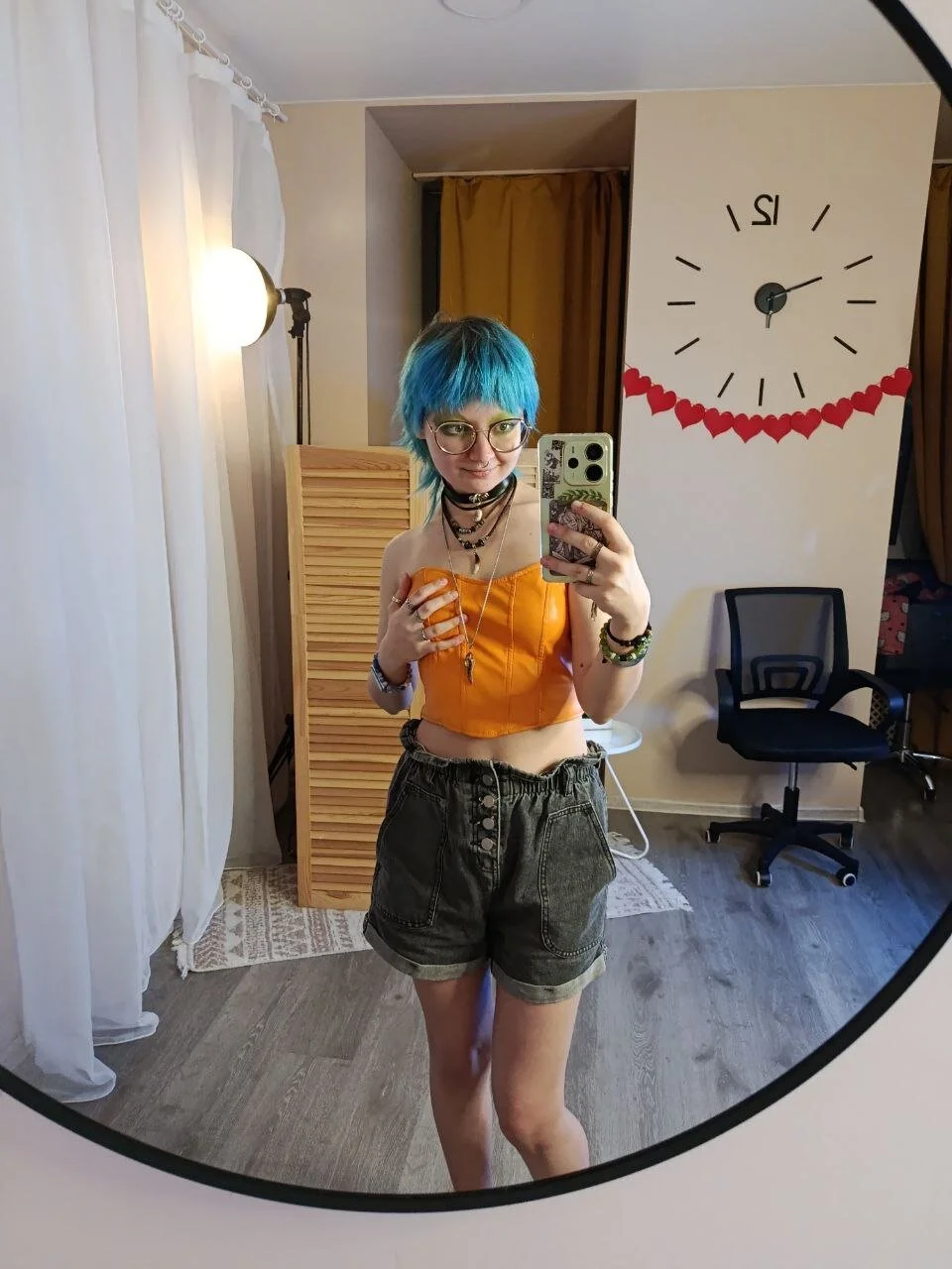 XXX Porn Photo of Nude powderofgun 27