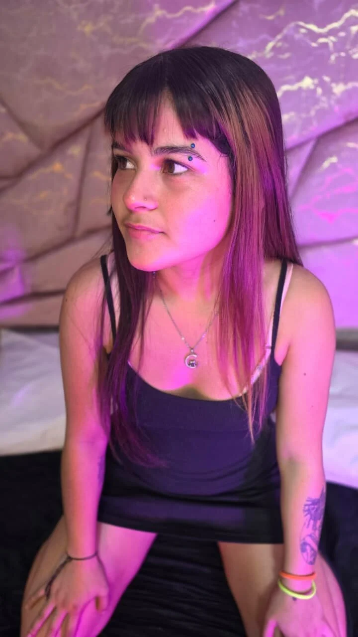 XXX Porn Photo of Nude Nami_Velle 53