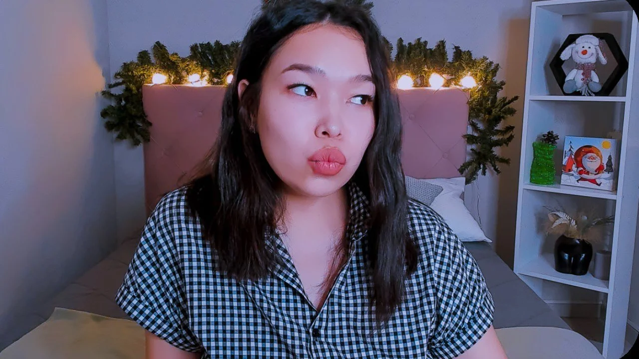 XXX Porn Photo of Nude Kris_top_Lee 5