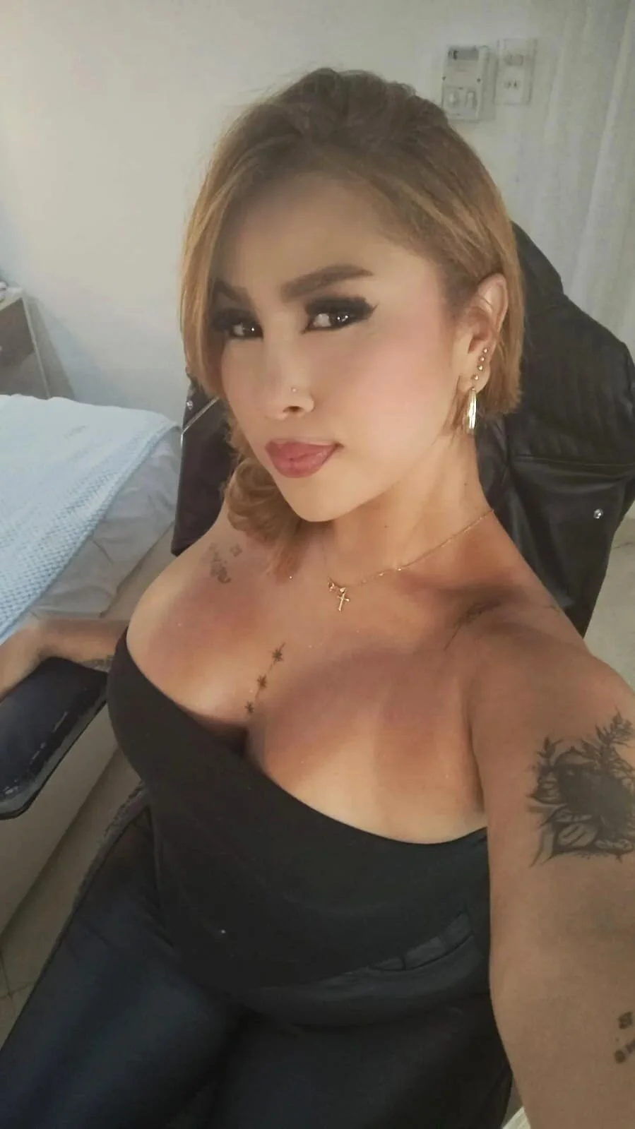 XXX Porn Photo of Nude sagitariuus_girll 25