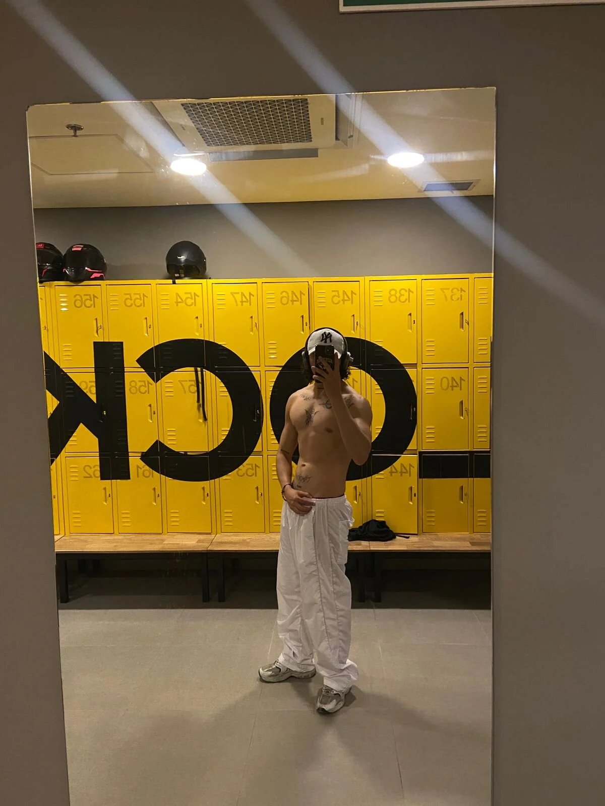 XXX Porn Photo of Nude JayTaylorr 62