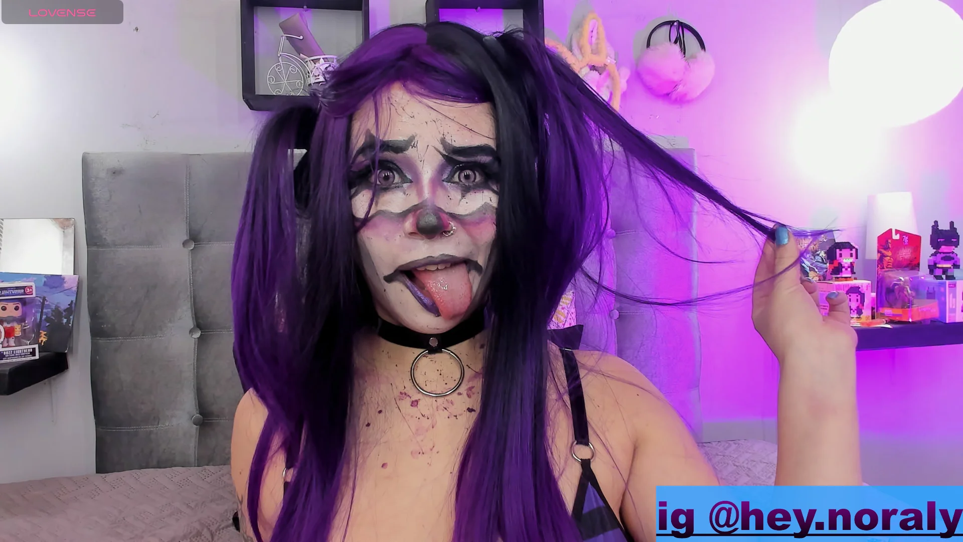 XXX Porn Photo of Nude hey_noraly 21