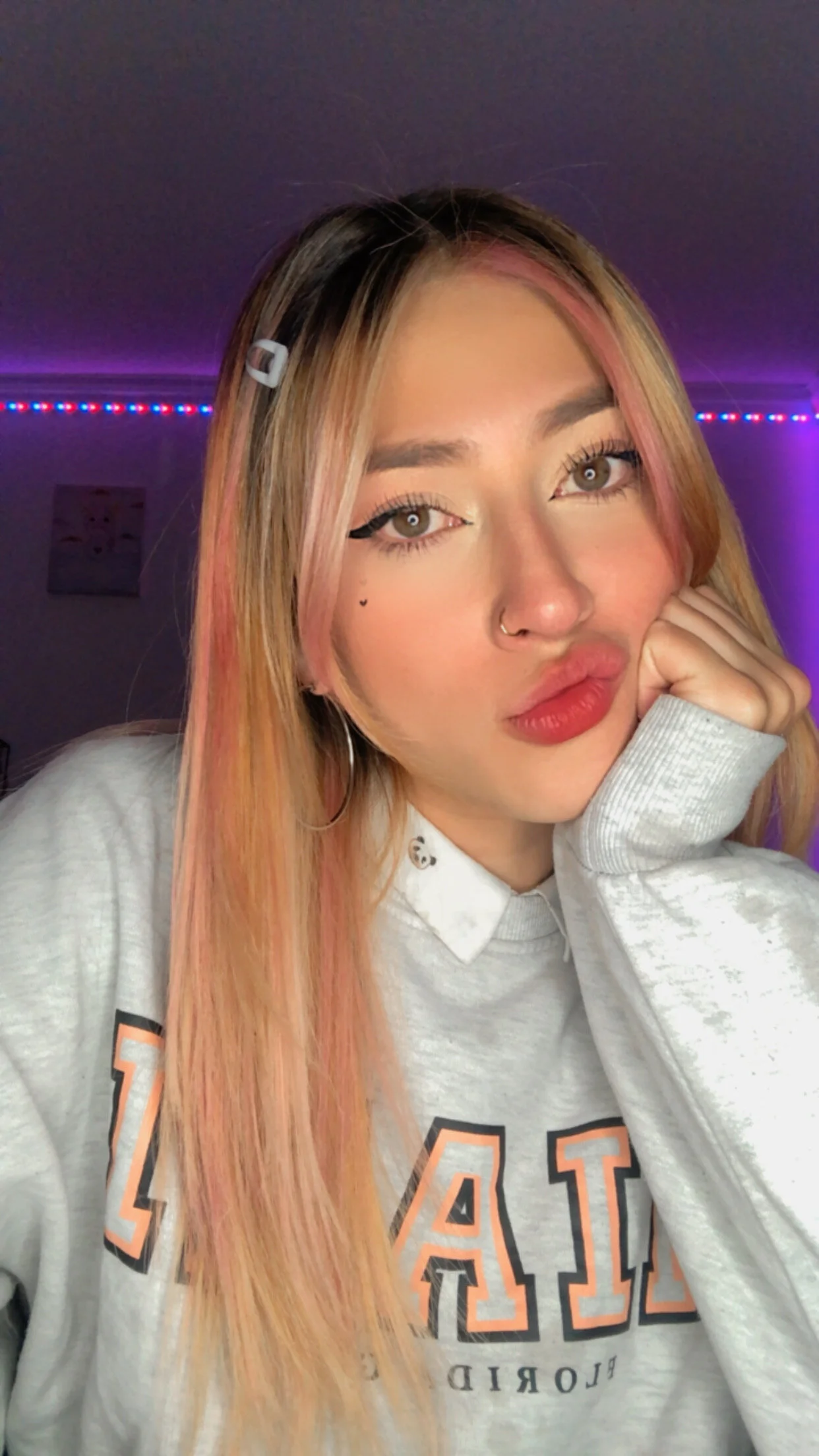 XXX Porn Photo of Nude violet_ch 14