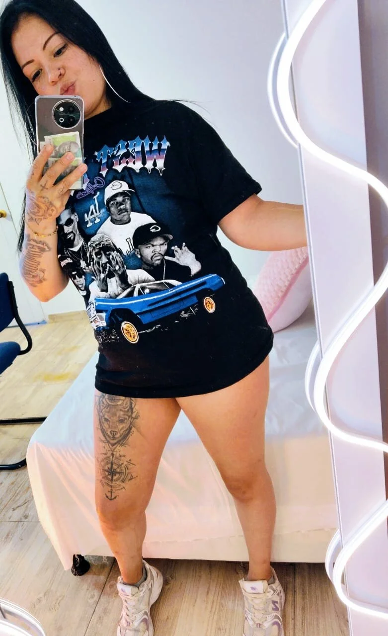 XXX Porn Photo of Nude martinna_tay 32