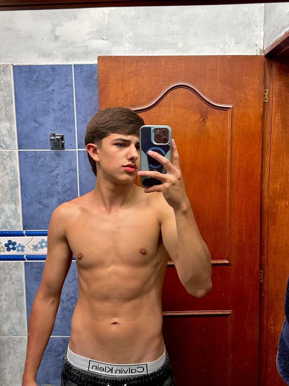 XXX Porn Photo of Nude LIAM_CARTER1 2