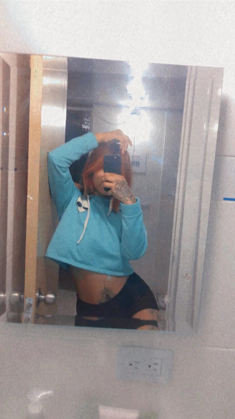 XXX Porn Photo of Nude arianauwu 2