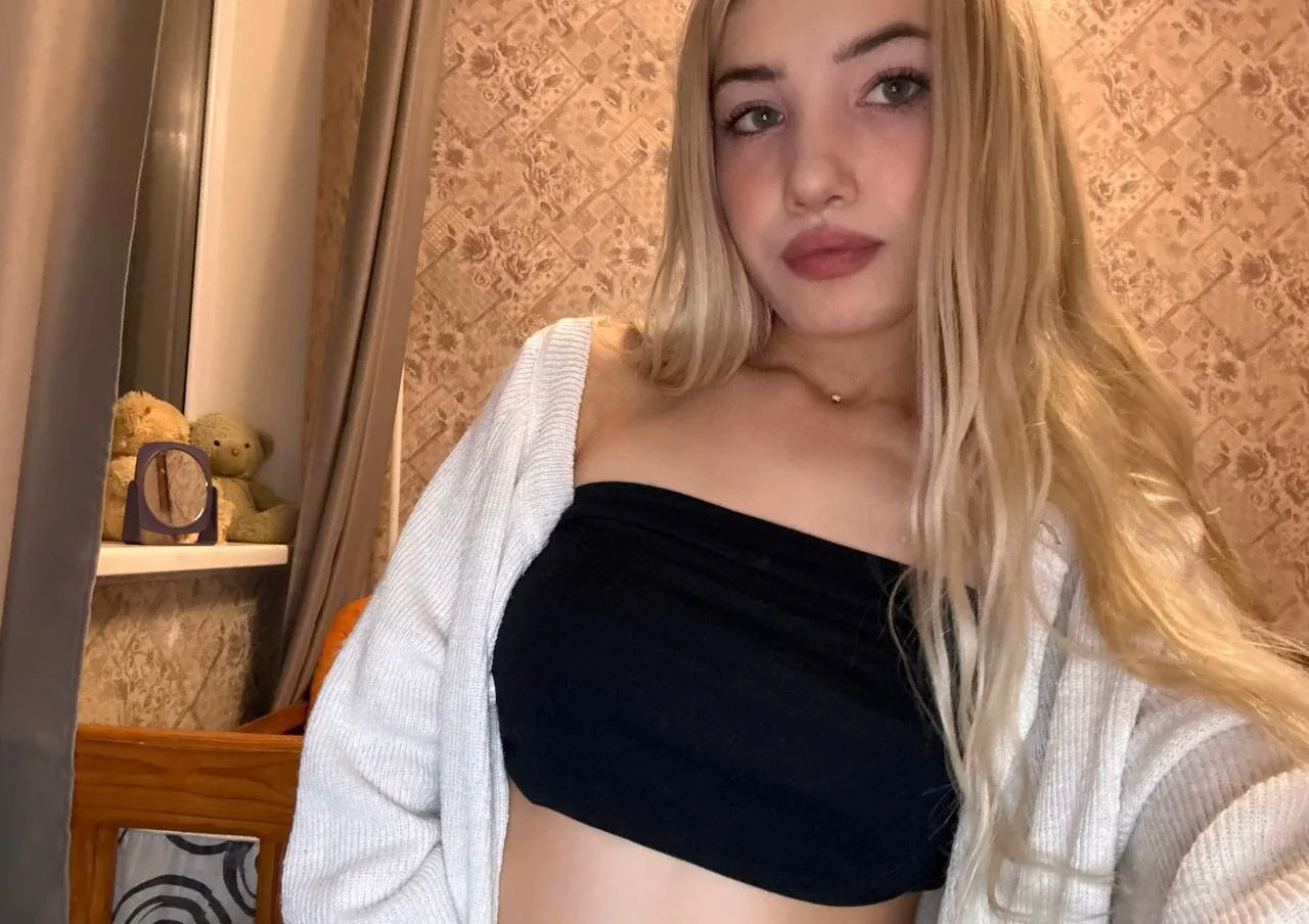 XXX Porn Photo of Nude daarlingrosee 5
