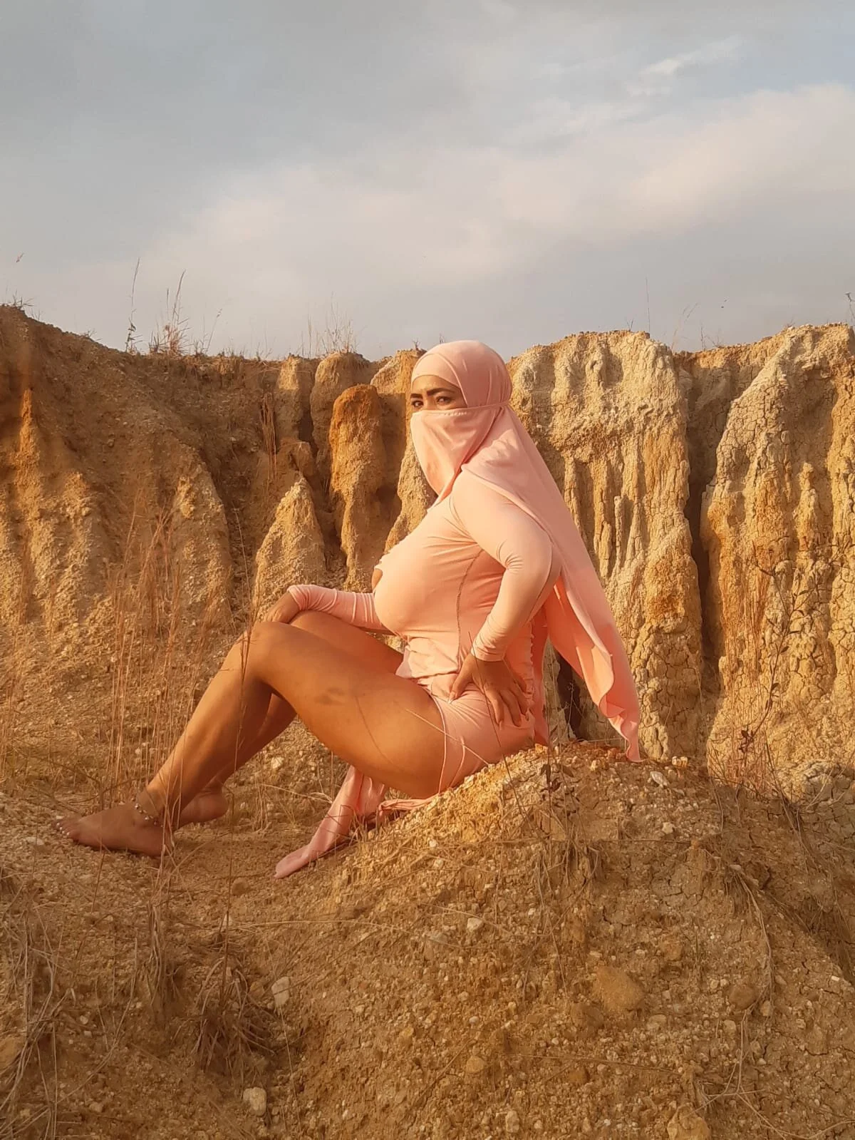 XXX Porn Photo of Nude Dounia_nagi 100