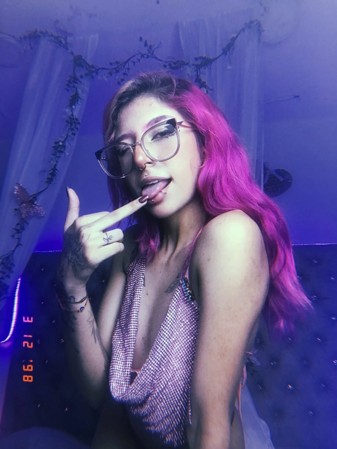 XXX Porn Photo of Nude adhalee_js 2