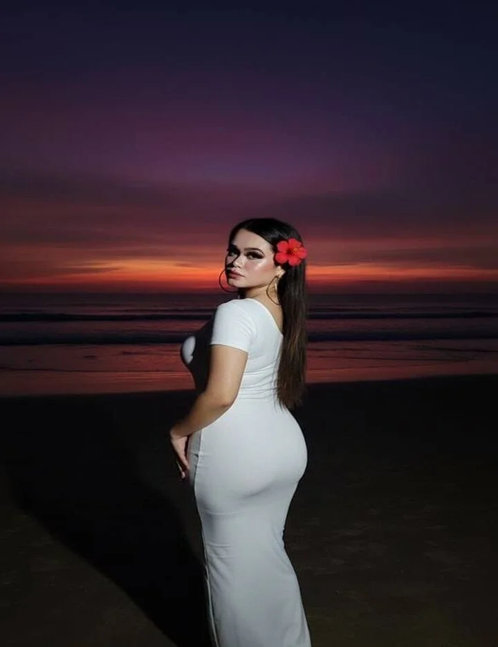 XXX Porn Photo of Nude xHugeHarleySelfsuckerx 10