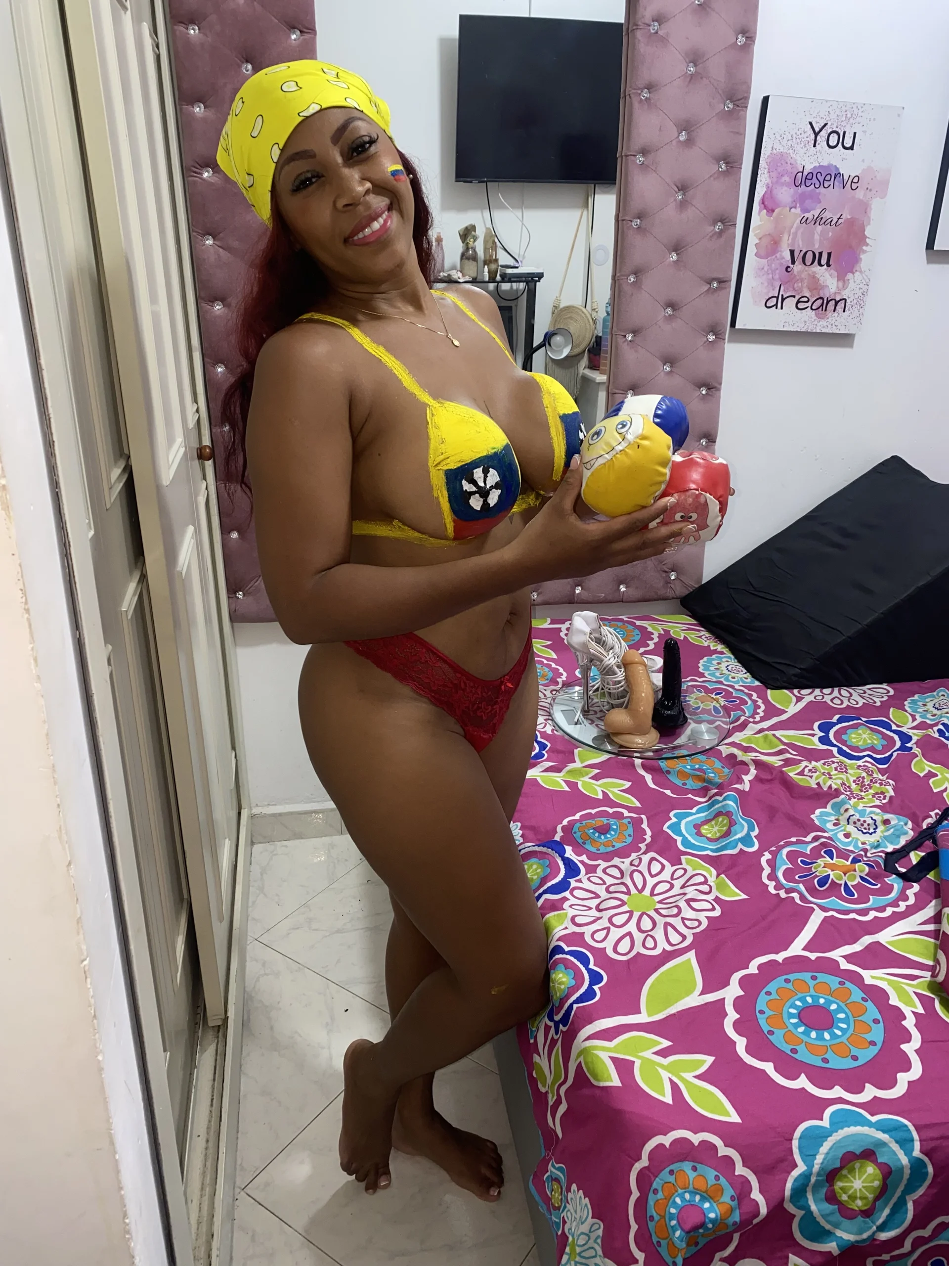 XXX Porn Photo of Nude salome_ebony 10