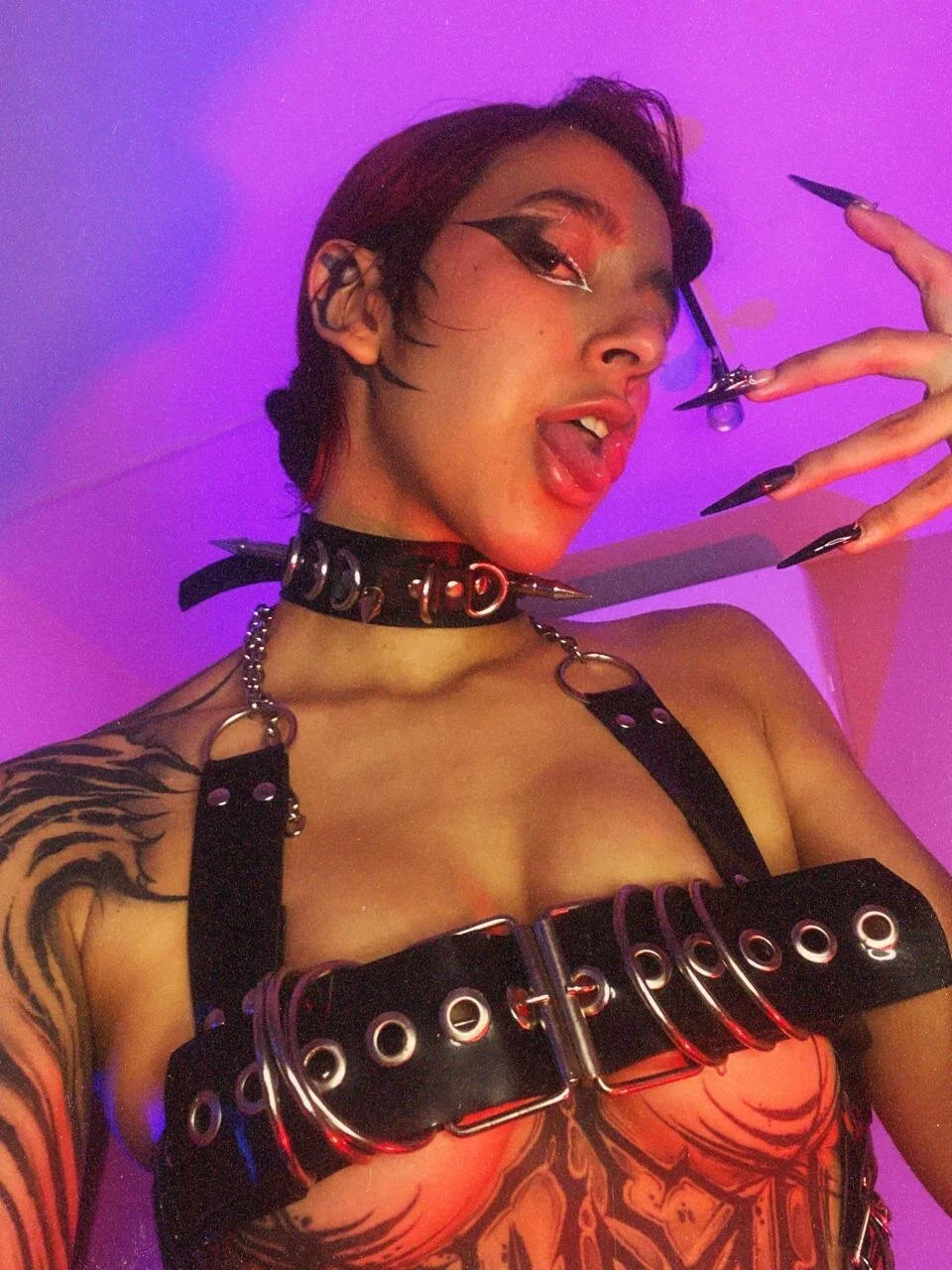 XXX Porn Photo of Nude ALICEPOIXXXON 27