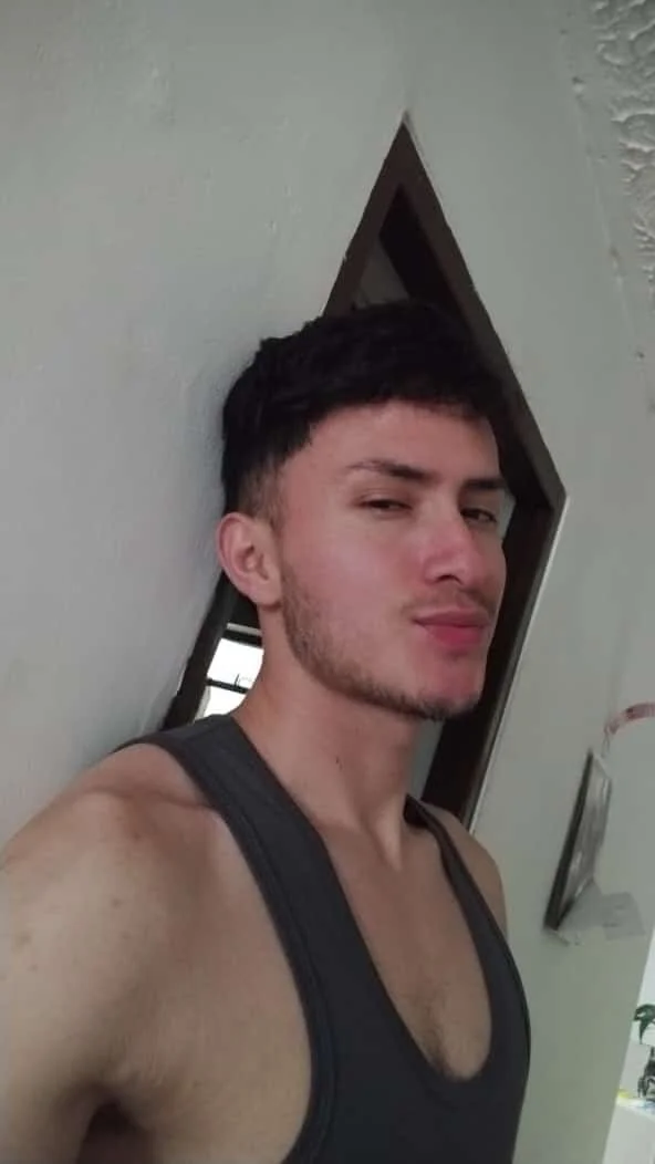 XXX Porn Photo of Nude santyago_taylor 6