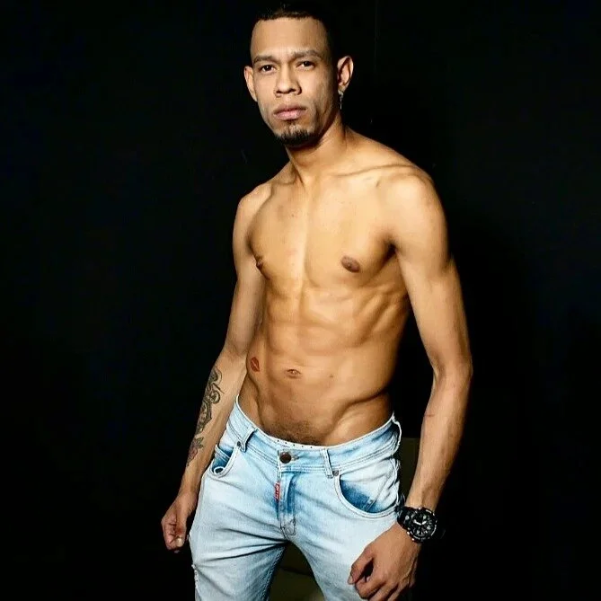 XXX Porn Photo of Nude black_latin23cm 4