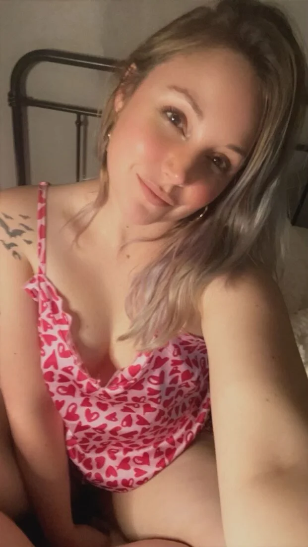 XXX Porn Photo of Nude WakeAndBlaze 51