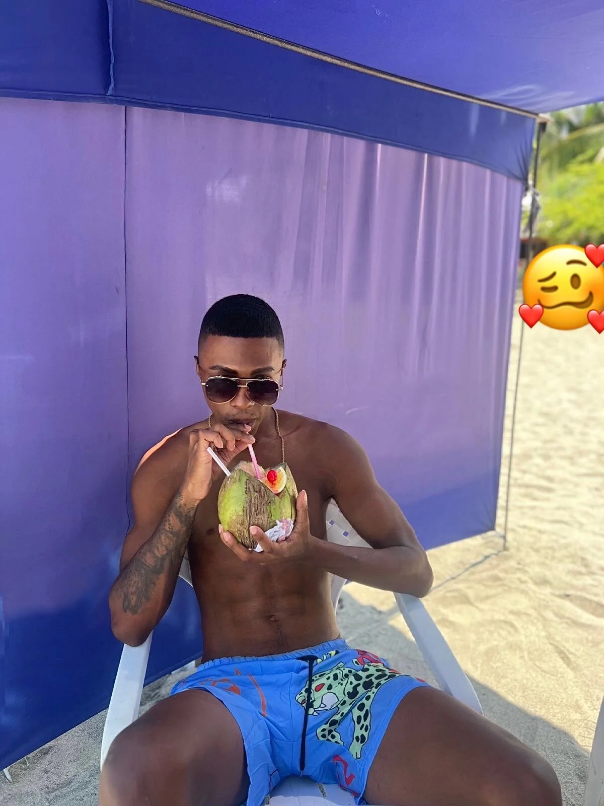 XXX Porn Photo of Nude YeremiBrowm 101